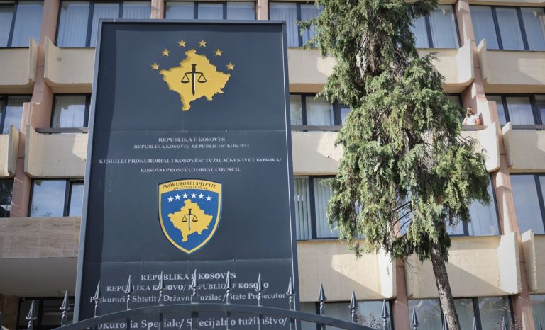 Prokuroria Speciale ngre aktakuzë ndaj dy personave për fajde, shpëlarje e parave, falsifikim i dokumenteve, mashtrim dhe kanosje