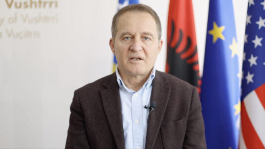 Ferit Idrizi i relaksuar edhe pas koalicionit LDK-VV në Vushtrri: Nuk më frikëson